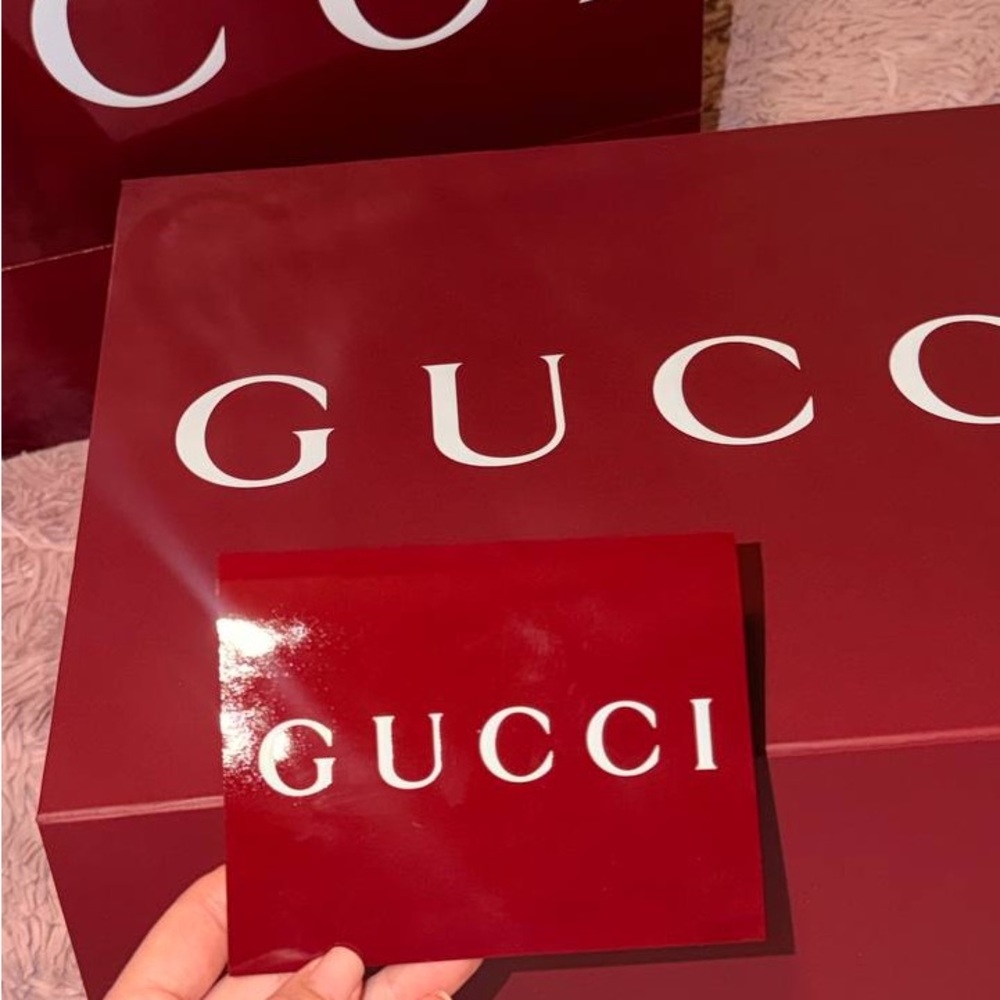 Gucci Classic Brown and Cream Shoulder Bag - Picture 10 of 10